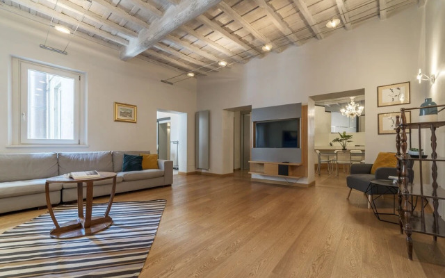 Piazza Navona Design Apartment