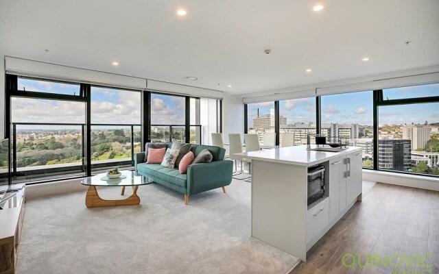 QV Stunning Hight Views Apartment - 804