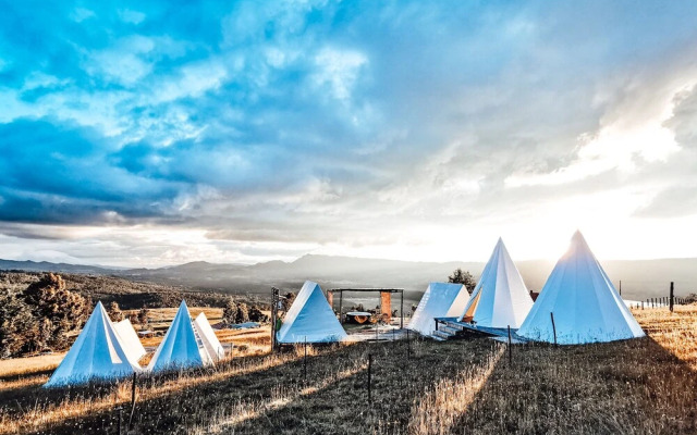 Bajo el Cielo Glamping