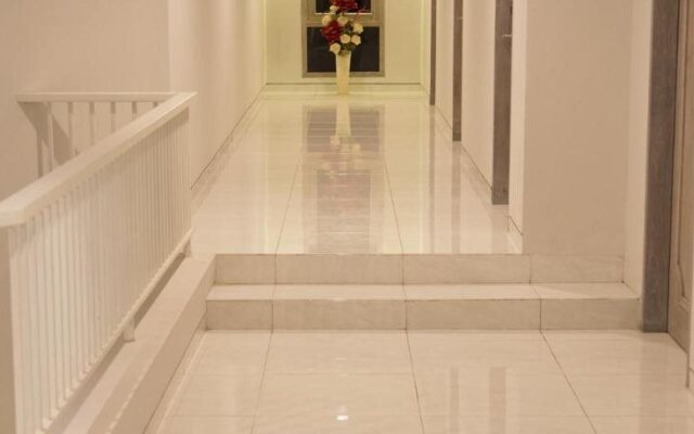GM253 Hotel