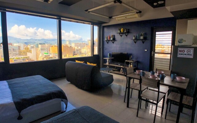 Q Square Apartment