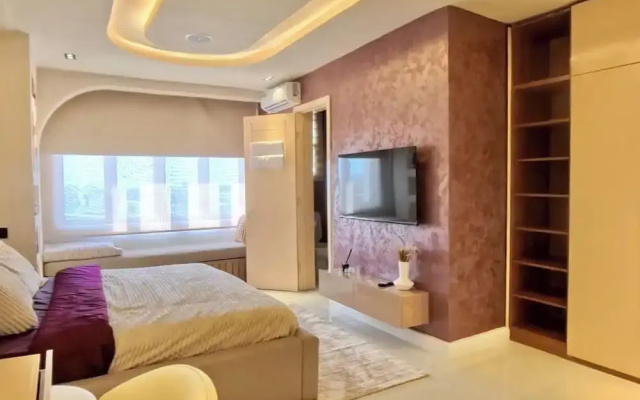 Opulence Apartment