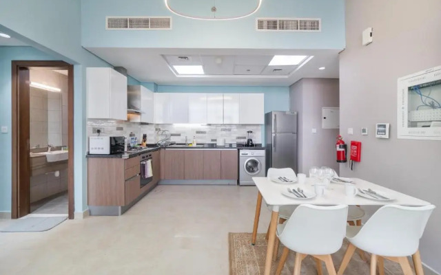 Trinity Holiday Homes - Al Furjan