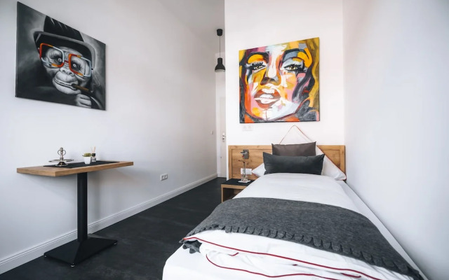 Sleep Point Hotel