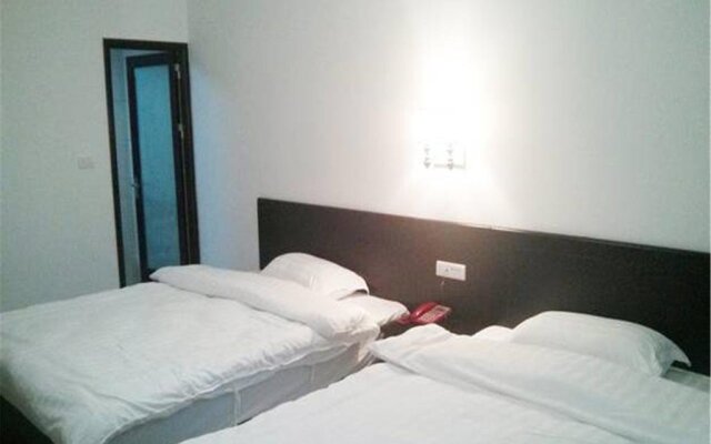 Fengxin Business Hotel