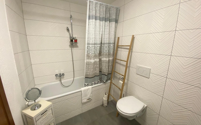 Broadway by Stay Swiss