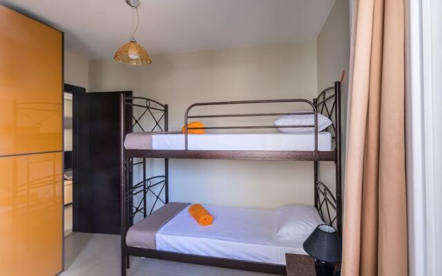 Ionias Cozy Apartment