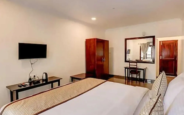 Deep International a Luxury Hotel