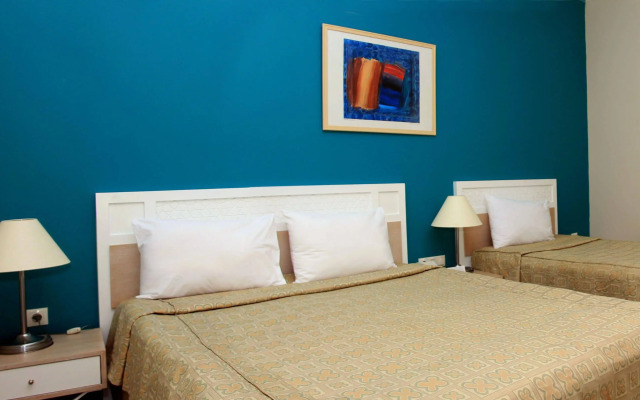 Green Bay Resort & Spa