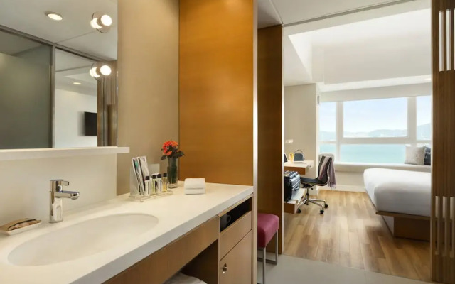 Club Lounge at Hotel Jen Hong Kong