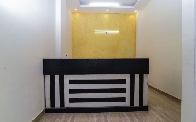 OYO 22978 Larch Western