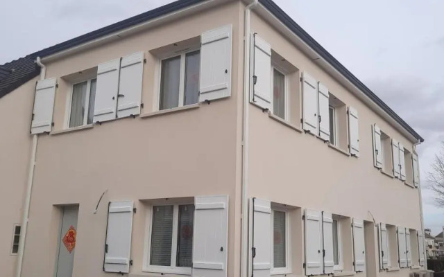 Studio Appartement Claye Souilly Parking Gratuit sur place