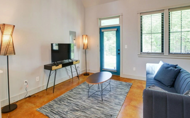 2 bedroom, East 18th Street