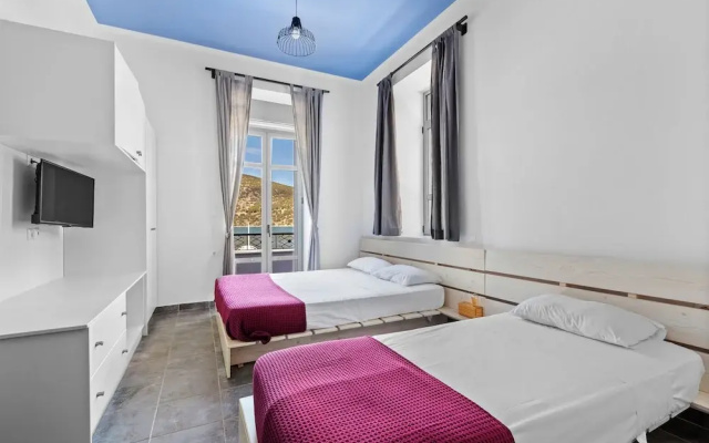 Ermioni View Seaside Rooms