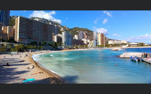 Superbe 2P vue mer, ensoleillé, piscine