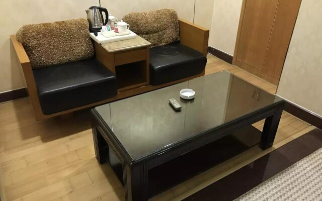 Spring Charm Hotel