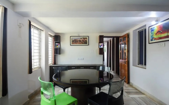 Comfort Inn By OYO Rooms