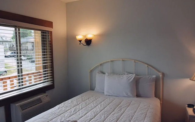 Bear Trap Apartments - Full Kitchen