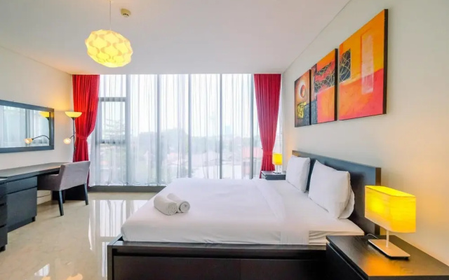 Good Deal And Strategic 1Br L'Avenue Apartment