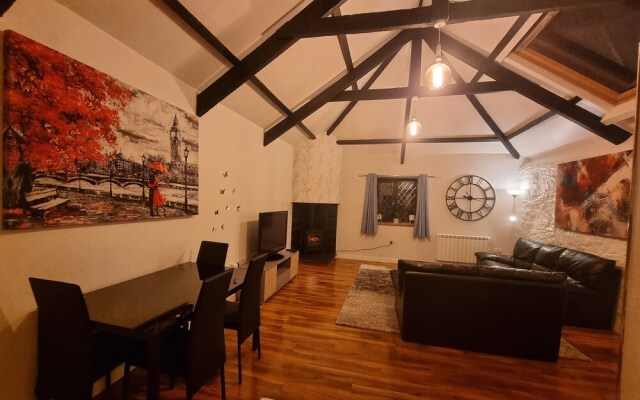 Beautiful 2-bed Barn Conversion Near Newquay