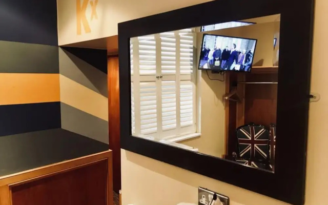 KX Rooms