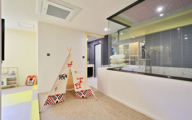 Doan Kids Hotel