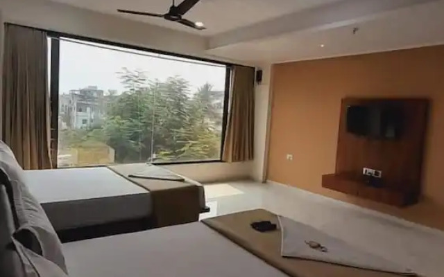 Hotel Infini Palace