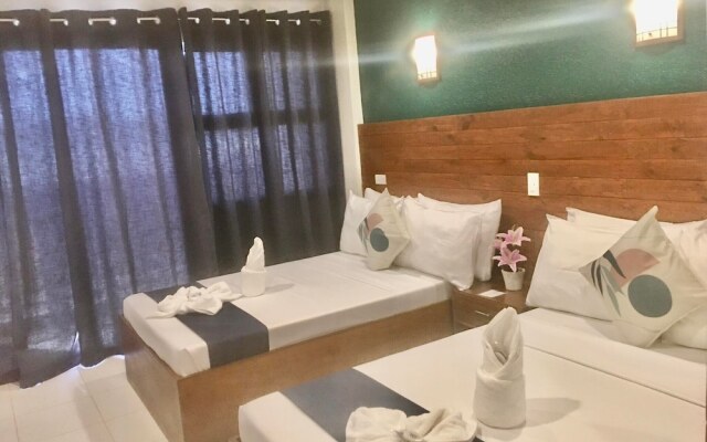 A&A Abe Bayfront Inn