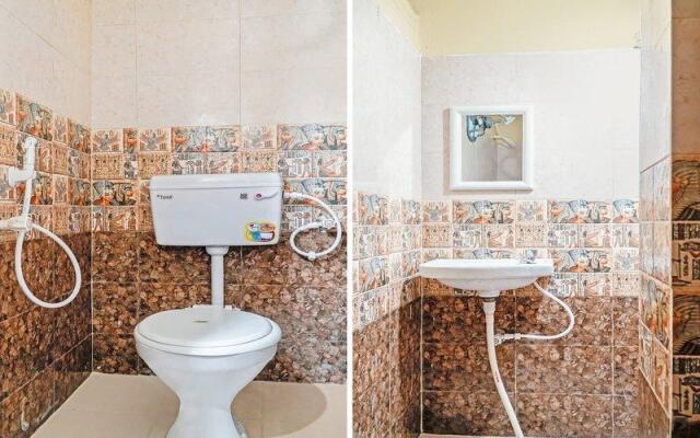 OYO 62902 Capital Residency