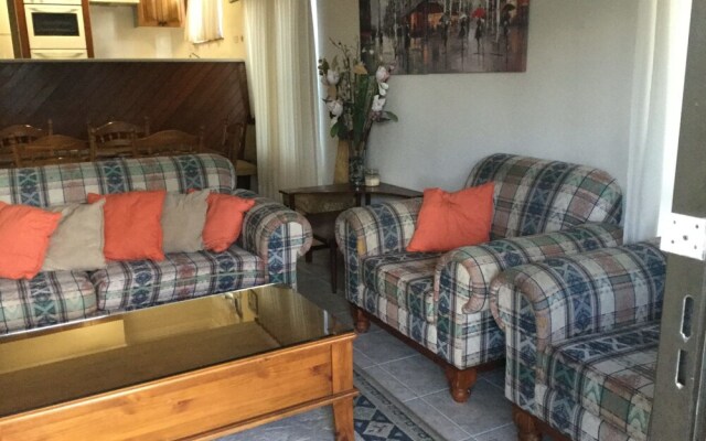 Tradewinds, Unit 2/110 Victoria Parade