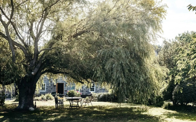 Le Pommier