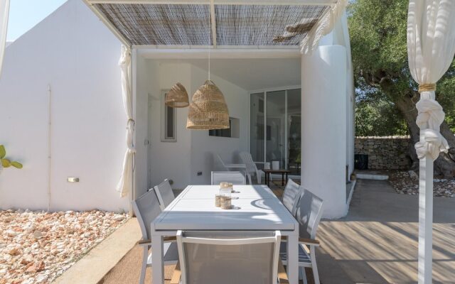 Trullo Chiara con Piscina by Wonderful Italy