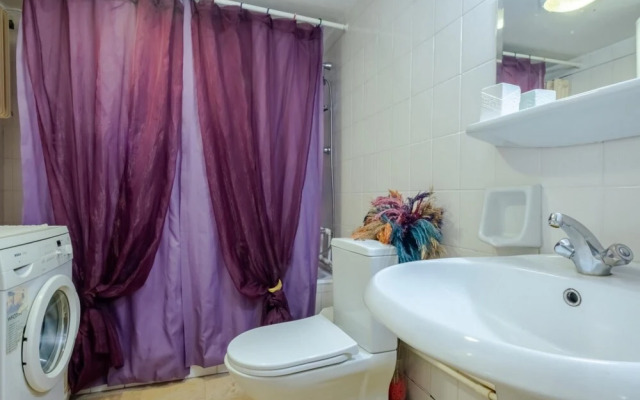 Lovely Flat Near Popular Attractions in Kadikoy