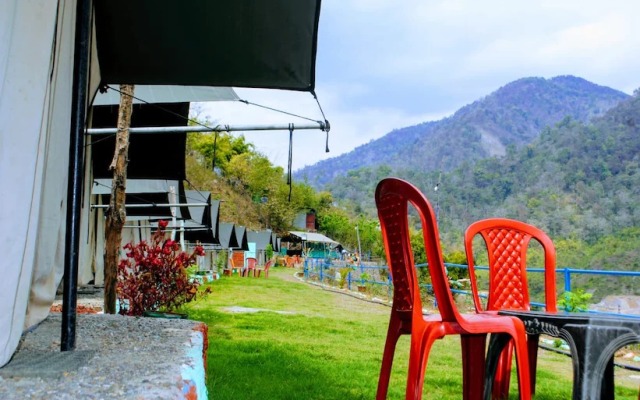 Mountain View Tent