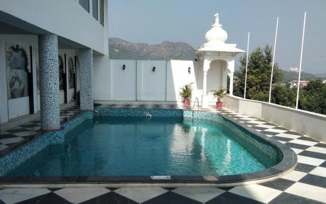 Regenta Central Mewargarh, Near Biological Park