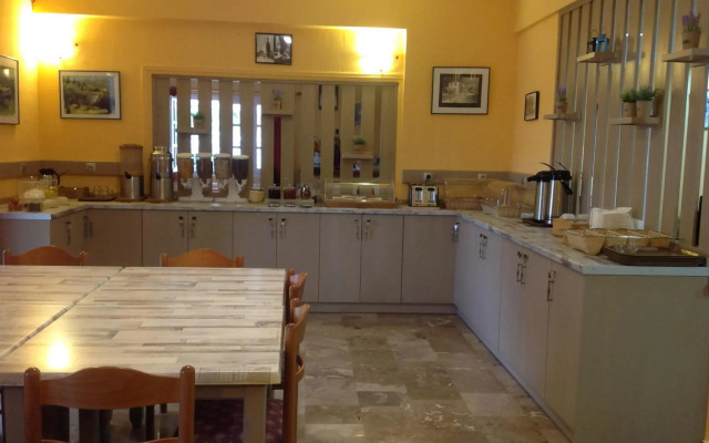 Hotel Nostos
