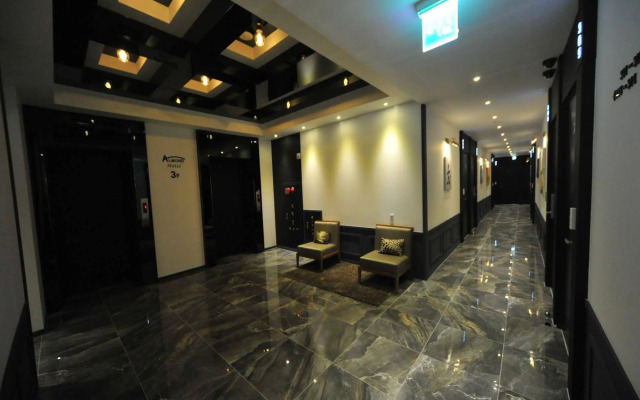 Hotel Almond Busan Station