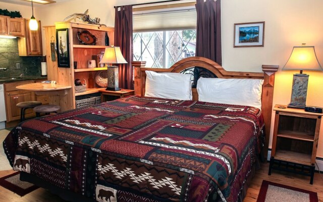 Fawn Valley Inn: 235