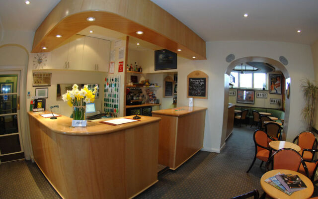 Fourcroft Hotel