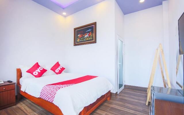 Thy Thy Hotel by OYO Rooms