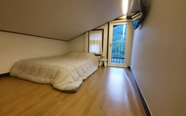 Gurye Jirisan Rosinante House Pension