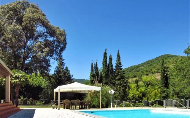 House With in Collobrières With Wonderful Mountain View P