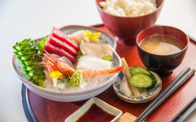 APA Hotel Niigata Tsubamesanjo Ekimae