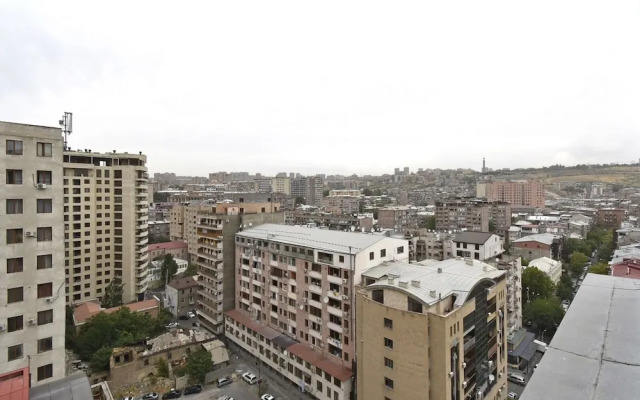 Apartments by Luxe Group DI64