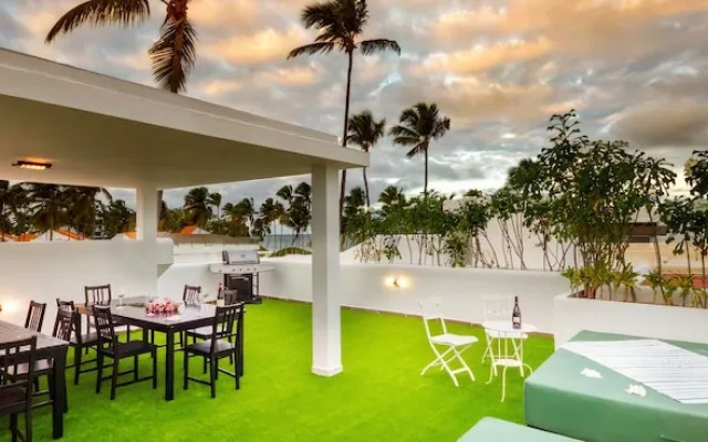 Flor Del Mar Condo