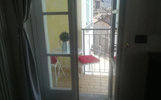 Romantic Penthouse on Lake Como