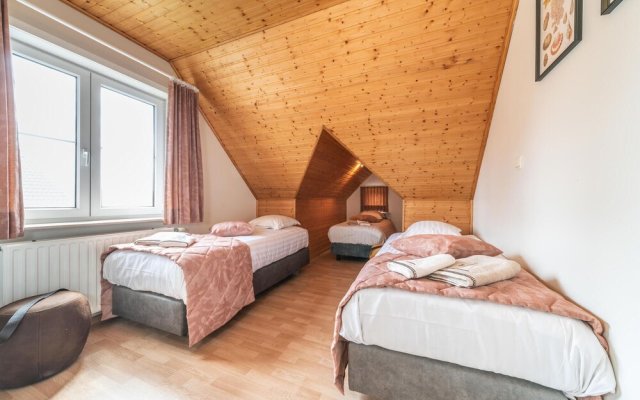Beautiful Home in Oostduinkerke With Wifi and 3 Bedrooms