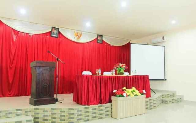 Grand Duta Hotel