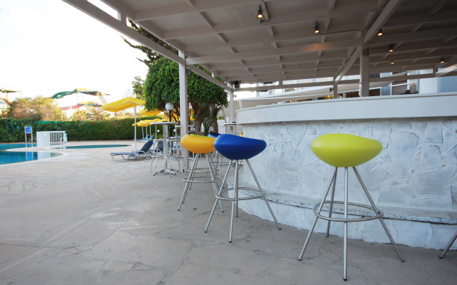 Papouis Protaras Hotel