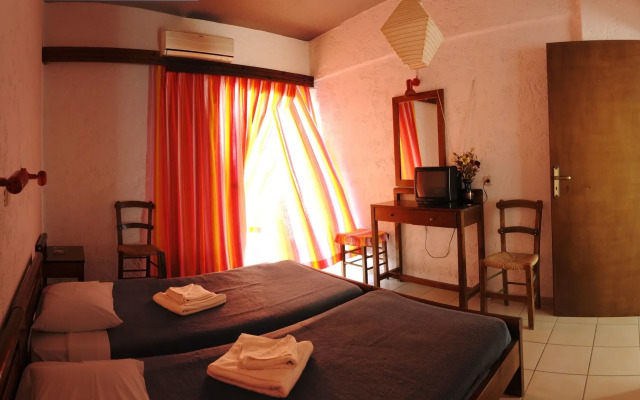Violetta Hotel
